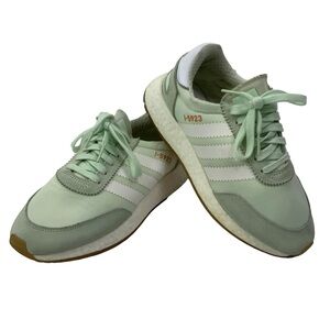 ADIDAS I-5923 Size 6 Womens Boost Foam Pale Green & White Gum Soles